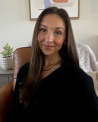 Photo of Abbie Matthews, Counsellor, MACP, LCT-C