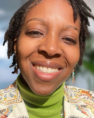 Photo of Sarah Ross, Clinical Social Work/Therapist, LICSW