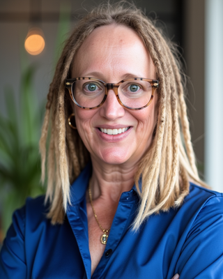 Photo of Elinor O’Buckley, Psychiatric Nurse Practitioner, PMHNP, BSN, RN