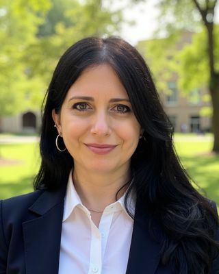 Photo of Viviana Esse, Psychotherapist, MA, MUKCP