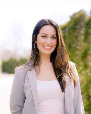 Photo of Rachel McLain, Clinical Social Work/Therapist, LICSW, MSW