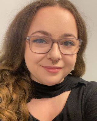 Photo of Brandi Schiavo, Pre-Licensed Professional, MA, CMHC