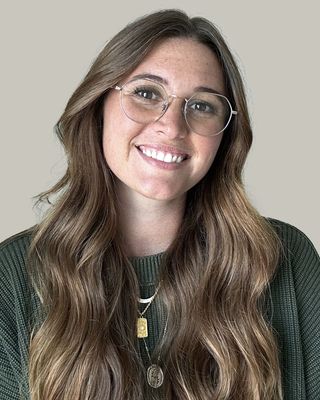 Photo of Michelle Julian, LCSW