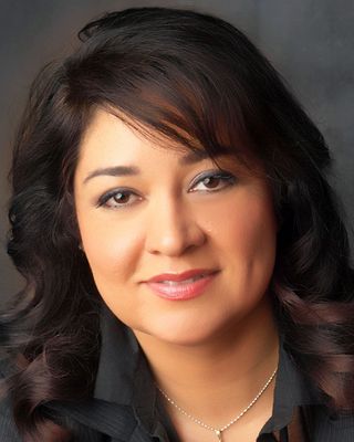 Photo of Mandana Shahoveisi, Marriage & Family Therapist, LMFT