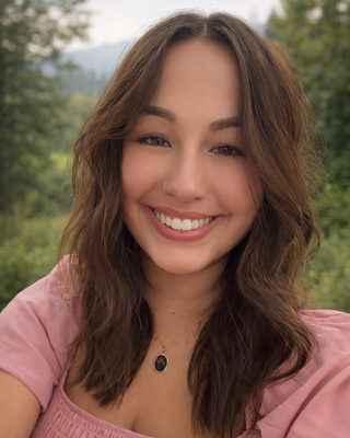 Photo of Ashley Bartlett, Clinical Social Work/Therapist, LMSW, CAADC