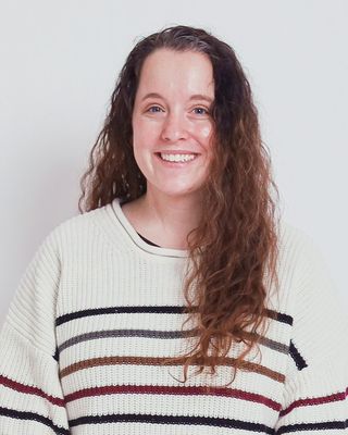 Photo of Karen Alexander, Marriage & Family Therapist Associate, AMFT