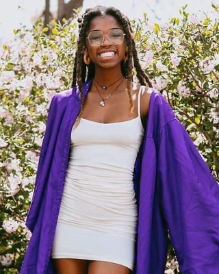 Photo of Kimberly Embe, MSW, Pre-Licensed Professional