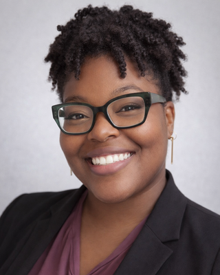 Photo of Kamaria Bluntson, Licensed Professional Mental Health Counselor, Lpcmh
