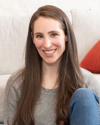 Photo of Dr. Sarah Anolik, Psychologist in Pennsylvania