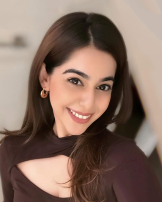 Photo of Aashita Pahwa, Marriage & Family Therapist, LMFT