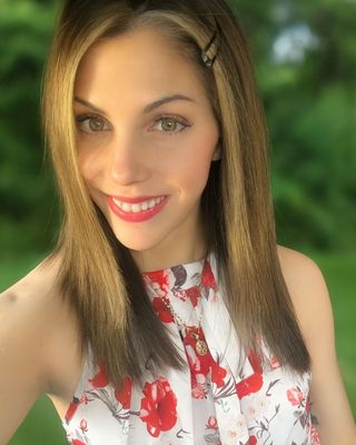 Photo of Lauren Grace Rodriguez, MHC, LP