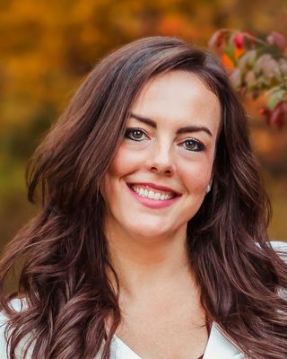 Photo of Caroline Swantkoski, Marriage & Family Therapist, MS, LMFT, PMH-C