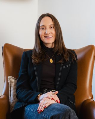 Photo of Lindsay McGarril, Counselor, LMHC-D, LPC, EMDR