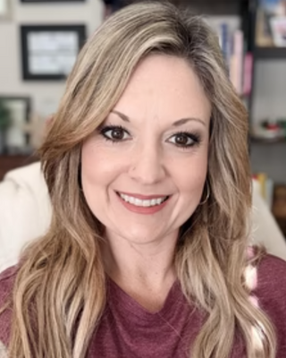 Photo of Stephanie Sanders, Licensed Professional Clinical Counselor, LPCC