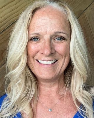 Photo of Julie Smith Ackerman, Clinical Social Work/Therapist, LCSW, LISW-CP