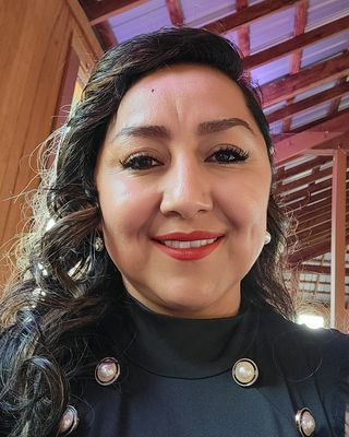 Photo of Yaneli Gonzalez, LPC-Associate in Austin, TX