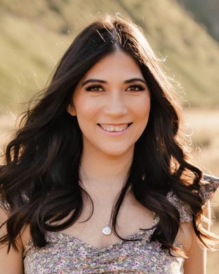 Photo of Amalia Sol Gonzalez, Marriage & Family Therapist, LMFT