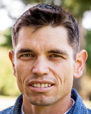 Photo of Christopher W Pierce, Counselor, ACMHC, NCC