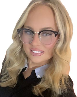 Photo of Becca Baake, Clinical Social Work/Therapist, LCSW
