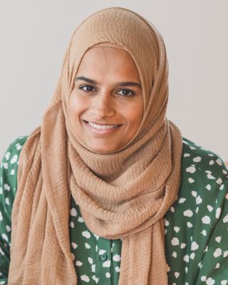 Photo of Sayeeda Kausar, Clinical Social Work/Therapist