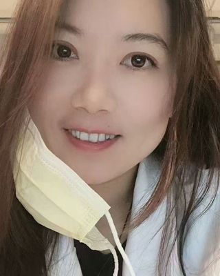 Photo of Lian Liu, Psychiatric Nurse Practitioner, NP-PMH