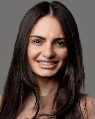 Photo of Elnaz Mayeh, Marriage & Family Therapist, PhD, LMFT