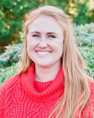 Photo of Devon Nowicki, Clinical Social Work/Therapist in Wakefield Plantation, Raleigh, NC