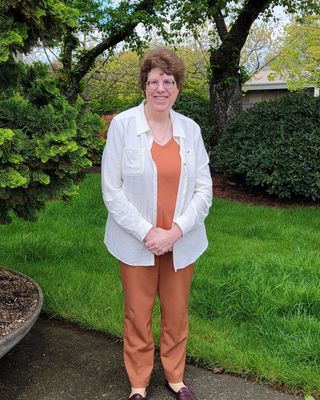 Photo of Angelie Karabatsos, Licensed Professional Counselor in Oregon
