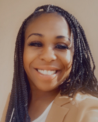 Photo of Bre Auna Thomas, Clinical Social Work/Therapist, LCSW