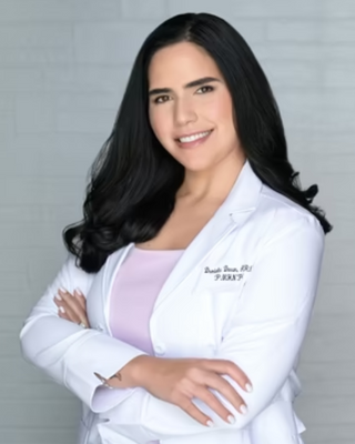 Photo of Daniela Duran, Psychiatric Nurse Practitioner, PMHNP