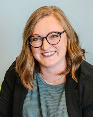 Photo of Amberly Stevens, Marriage & Family Therapist, MS, MFT