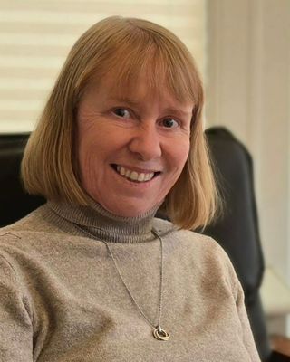 Photo of Ali Holstead, Counsellor, MBACP Accred