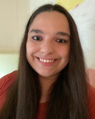 Photo of Emma Astley, Pre-Licensed Professional in Lansing, MI