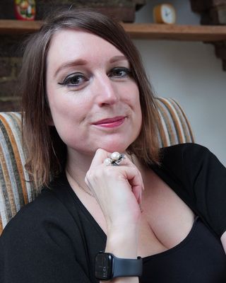 Photo of Kelly Andrews, Psychotherapist in Hastings, England