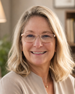 Photo of Kim Langdon, Independent Mental Health Practitioner, LICSW, MSW