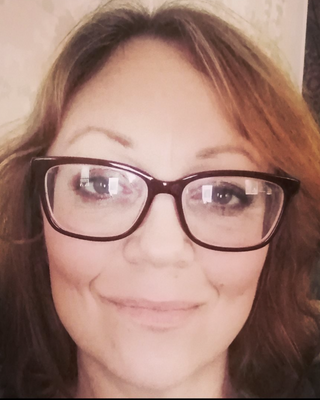 Photo of Ella Hearn, Psychotherapist in Folkestone, England