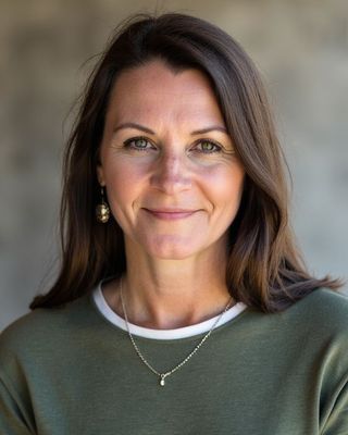 Photo of Heather Connelly - Heather ConneIly, I Hear You Counseling, Licensed Professional Counselor Associate, MA