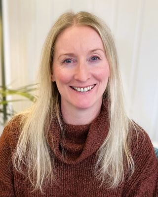 Photo of Laura Knighton, Counsellor, UKCP Trainee