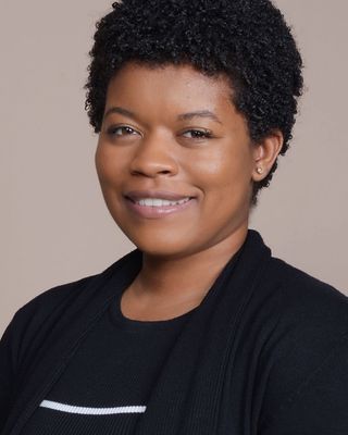Photo of Shadé Randle, Clinical Social Work/Therapist, LCSW