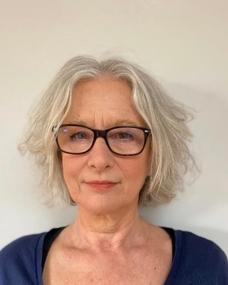 Photo of Catherine Bechirian, Psychotherapist in London, England