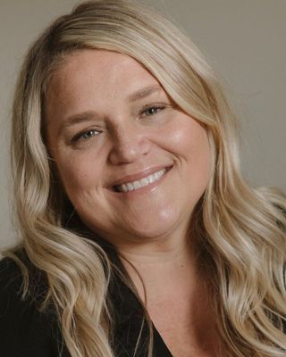Photo of Laura Wingard, Marriage & Family Therapist, MA, MS, LMFT