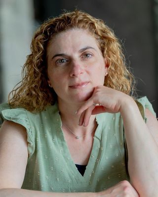 Photo of Dr. Leah Fischel, Psychologist, PsyD