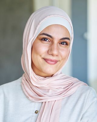 Photo of Nawal Rashid, Marriage & Family Therapist Associate, AMFT