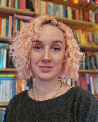 Photo of Siân Jones, Psychotherapist, COSRT Reg.