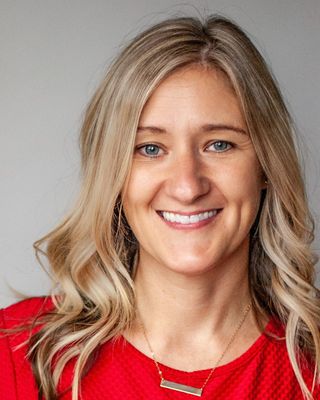 Photo of Fiona Murray Chappell, Registered Psychotherapist (Qualifying)