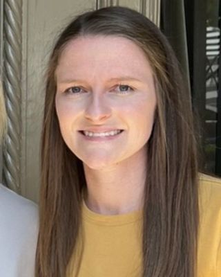 Photo of Heather Comensky, Licensed Professional Counselor