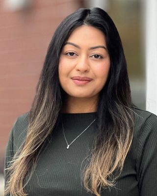 Photo of Anika Amin, Pre-Licensed Professional in Kerns, Portland, OR