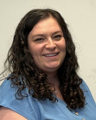 Photo of Azeen Nafisi, Psychologist, PsyD