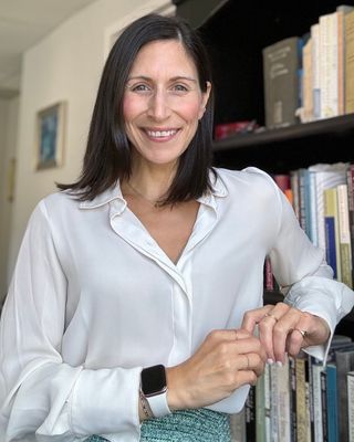 Photo of Dr. Dana L. Sinopoli, PsyD, Psychologist