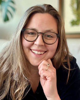 Photo of Madison Holladay, Marriage & Family Therapist, LMFT, MEd